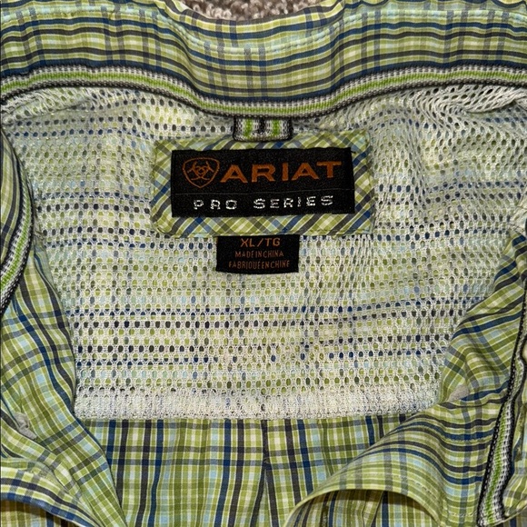 Ariat Men's Lime and Navy Plaid Short Sleeved Shirt - Picture 3 of 3